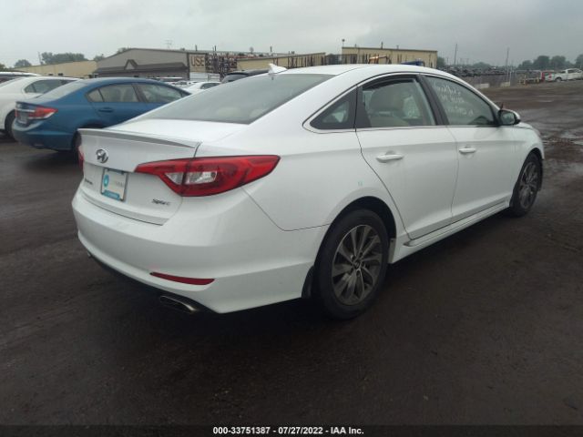 Photo 3 VIN: 5NPE34AF8FH133592 - HYUNDAI SONATA 