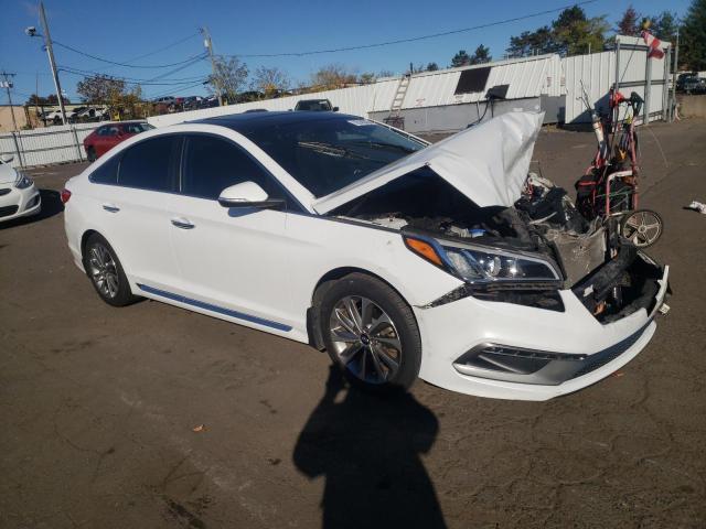 Photo 3 VIN: 5NPE34AF8FH194277 - HYUNDAI SONATA SPO 