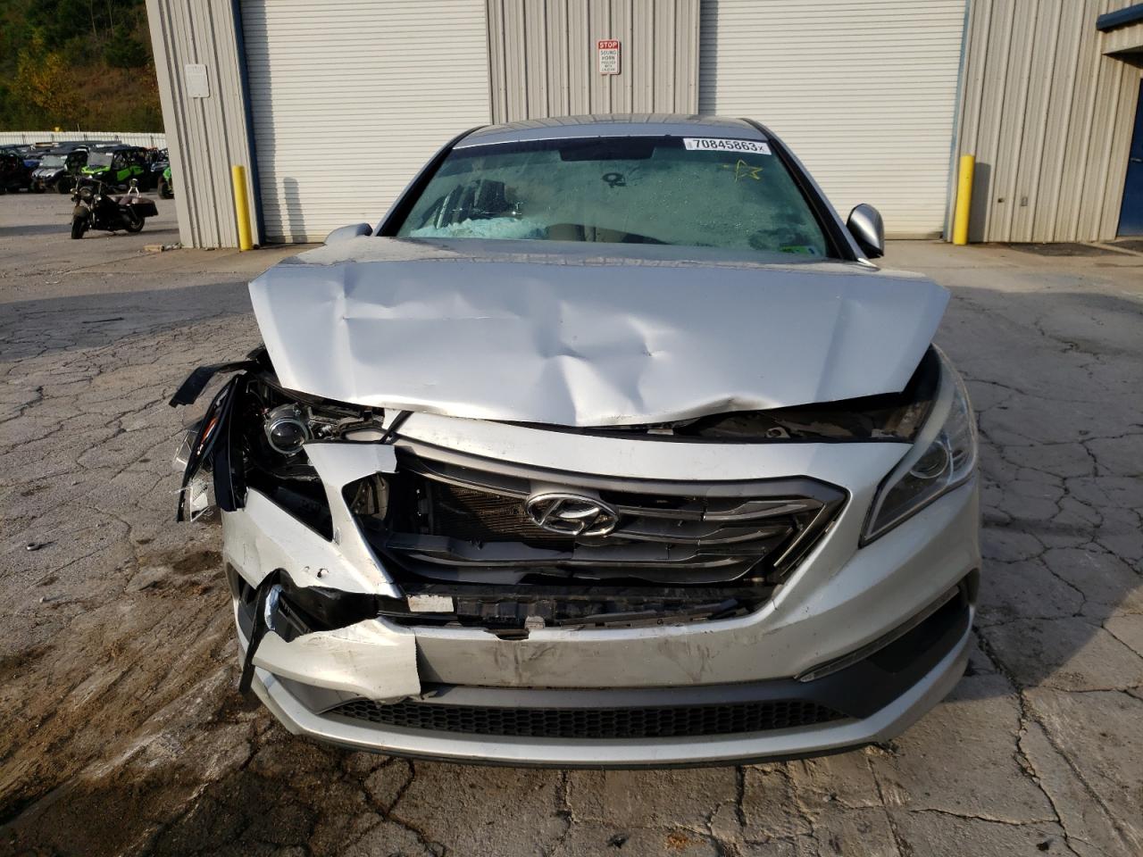 Photo 4 VIN: 5NPE34AF8FH218755 - HYUNDAI SONATA 