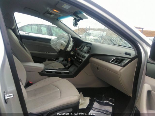 Photo 4 VIN: 5NPE34AF8FH229089 - HYUNDAI SONATA 