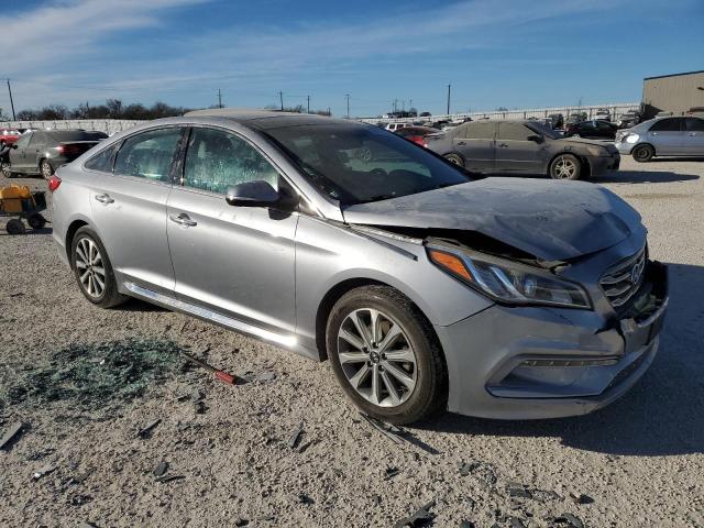 Photo 3 VIN: 5NPE34AF8GH299449 - HYUNDAI SONATA SPO 