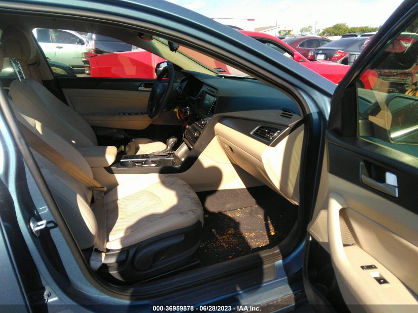 Photo 4 VIN: 5NPE34AF8GH333342 - HYUNDAI SONATA 