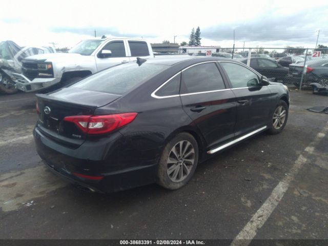 Photo 3 VIN: 5NPE34AF8GH354823 - HYUNDAI SONATA 