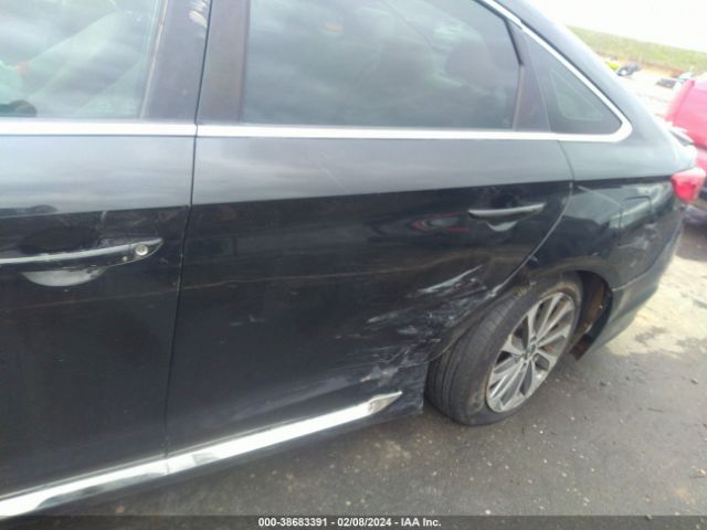 Photo 5 VIN: 5NPE34AF8GH354823 - HYUNDAI SONATA 