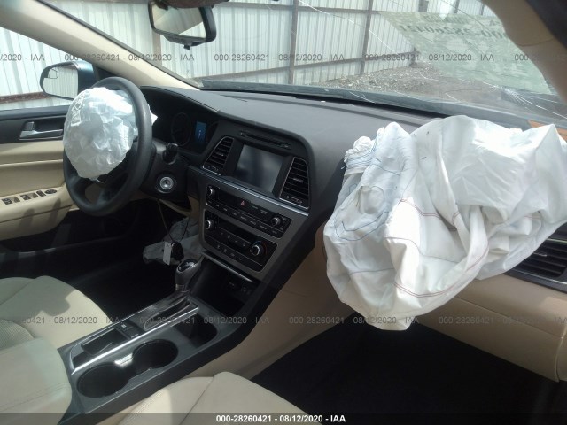 Photo 4 VIN: 5NPE34AF8GH367104 - HYUNDAI SONATA 