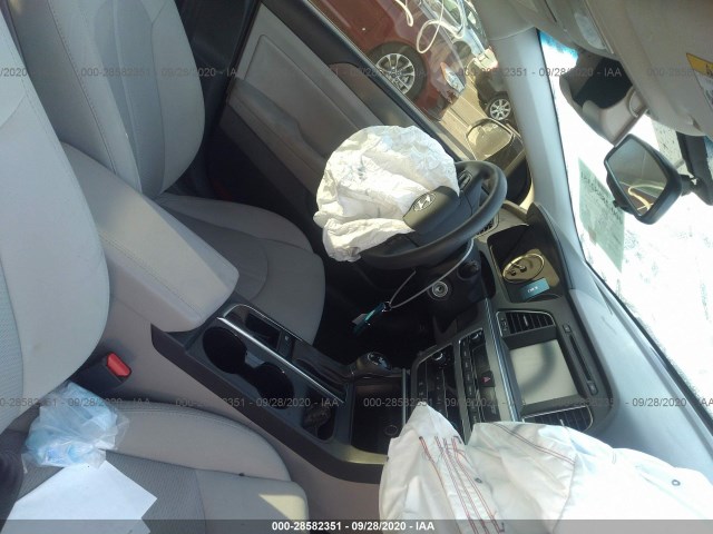 Photo 4 VIN: 5NPE34AF8GH367491 - HYUNDAI SONATA 