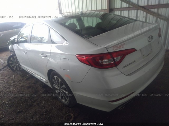 Photo 2 VIN: 5NPE34AF8GH395842 - HYUNDAI SONATA 