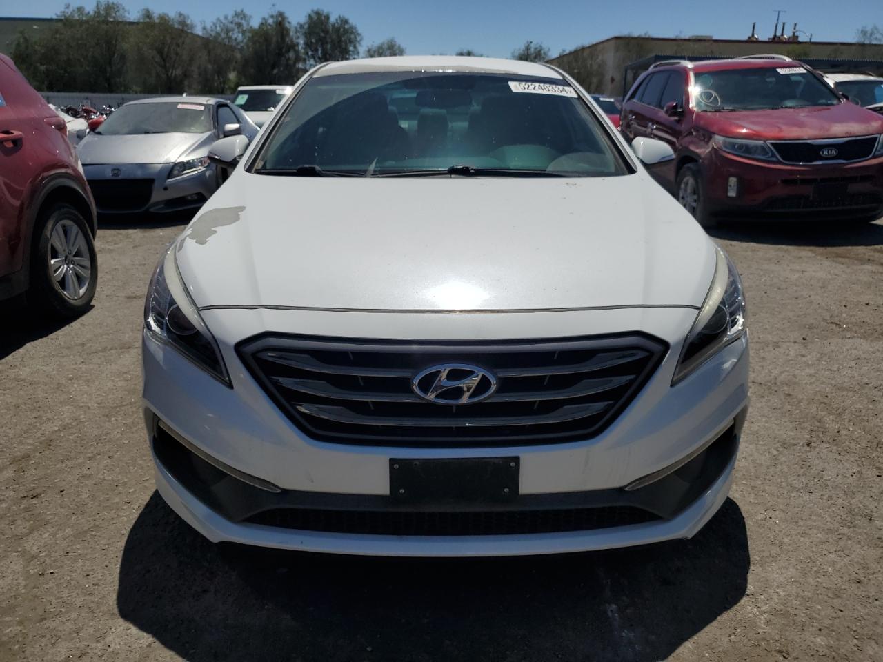 Photo 4 VIN: 5NPE34AF8GH406693 - HYUNDAI SONATA 