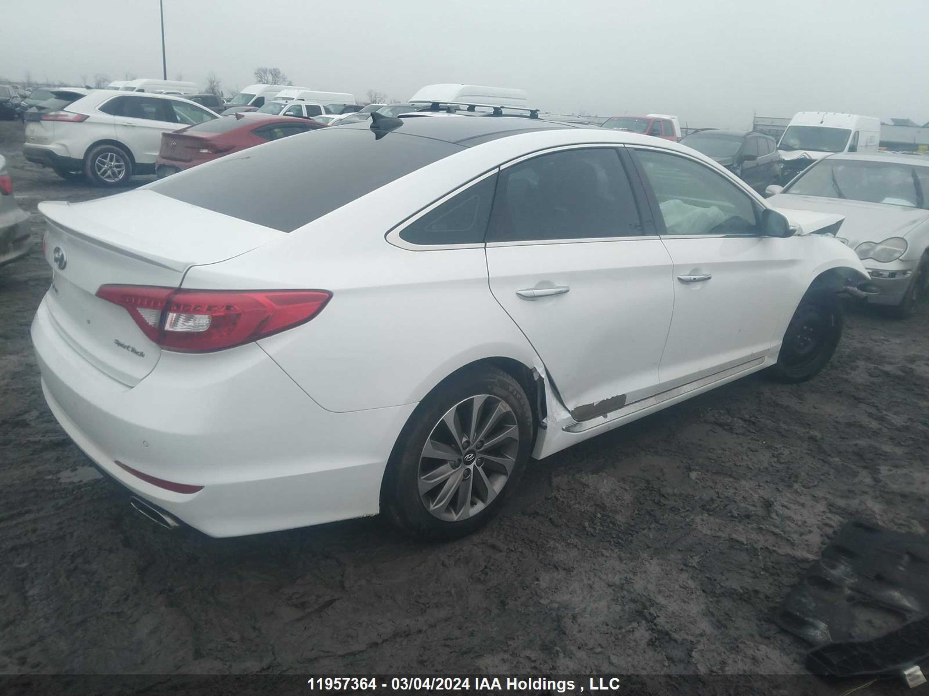 Photo 3 VIN: 5NPE34AF8GH410601 - HYUNDAI SONATA 