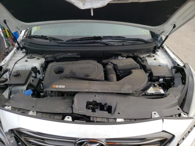 Photo 6 VIN: 5NPE34AF8HH442935 - HYUNDAI SONATA 