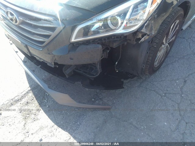 Photo 5 VIN: 5NPE34AF8HH496431 - HYUNDAI SONATA SPO 