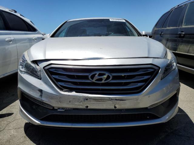 Photo 4 VIN: 5NPE34AF8HH529427 - HYUNDAI SONATA 