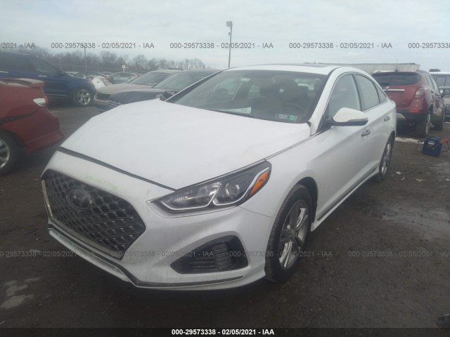 Photo 1 VIN: 5NPE34AF8JH610420 - HYUNDAI SONATA 