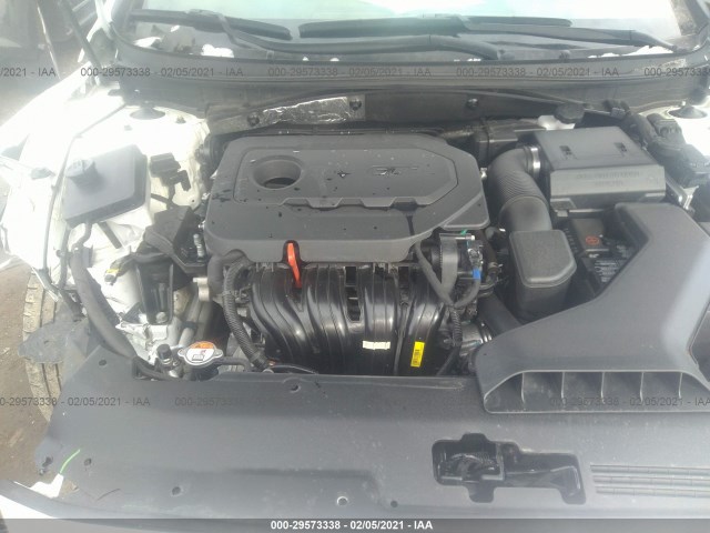 Photo 9 VIN: 5NPE34AF8JH610420 - HYUNDAI SONATA 