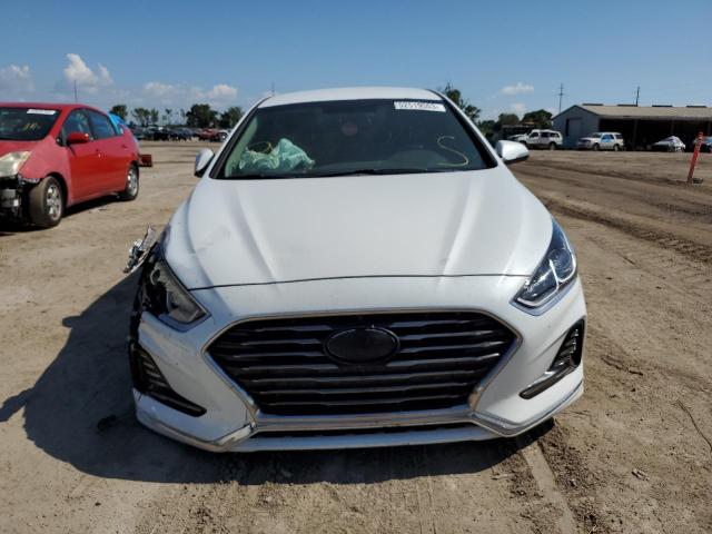 Photo 4 VIN: 5NPE34AF8JH610904 - HYUNDAI SONATA SPO 