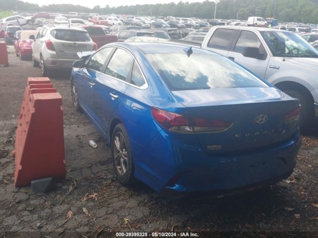 Photo 2 VIN: 5NPE34AF8JH658581 - HYUNDAI SONATA 