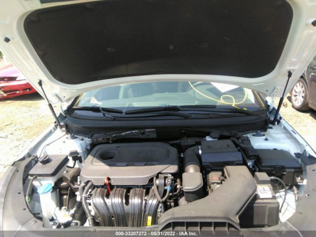 Photo 9 VIN: 5NPE34AF8JH681102 - HYUNDAI SONATA 