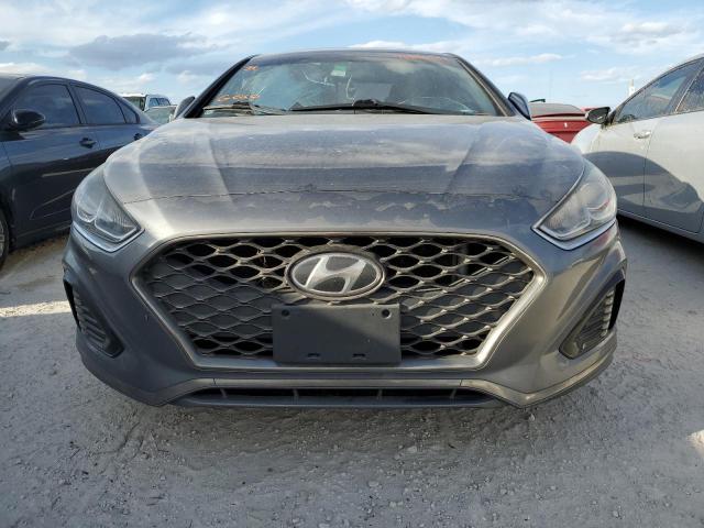 Photo 4 VIN: 5NPE34AF8JH698191 - HYUNDAI SONATA SPO 