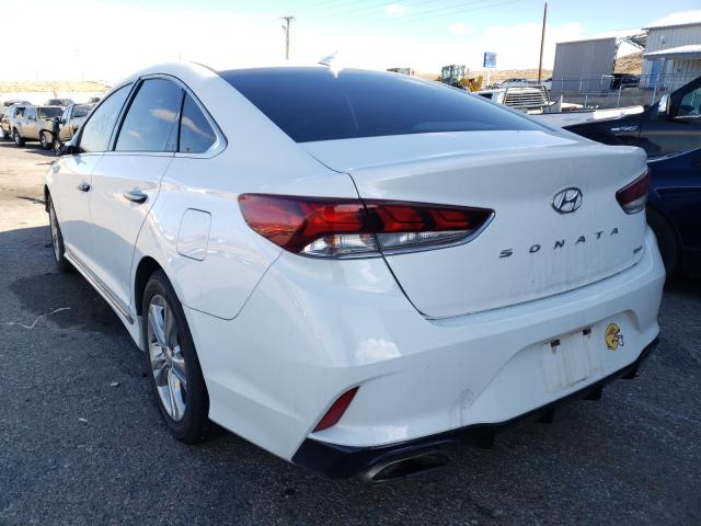 Photo 2 VIN: 5NPE34AF8JH705642 - HYUNDAI SONATA SPO 