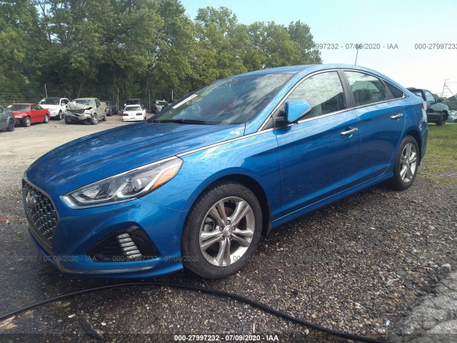 Photo 1 VIN: 5NPE34AF8JH711117 - HYUNDAI SONATA 