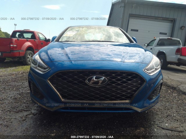 Photo 5 VIN: 5NPE34AF8JH711117 - HYUNDAI SONATA 