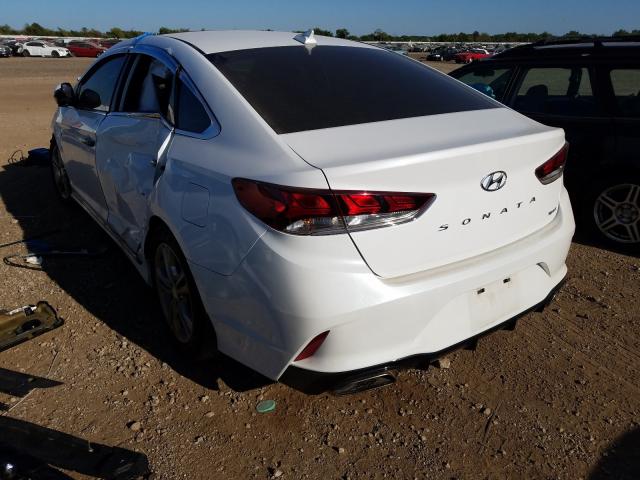 Photo 2 VIN: 5NPE34AF8JH724076 - HYUNDAI SONATA SPO 