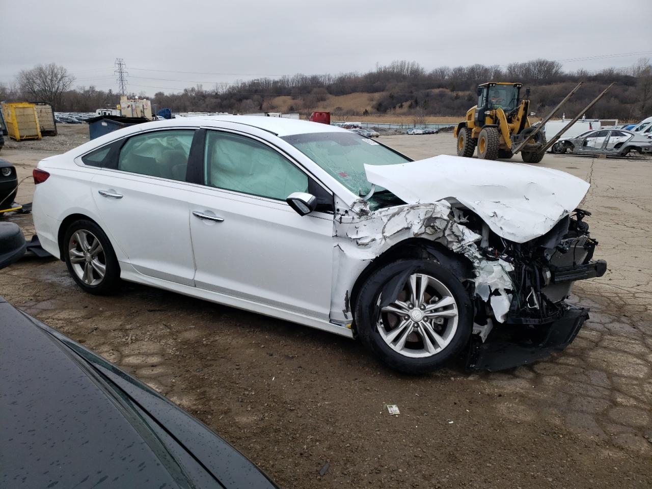 Photo 3 VIN: 5NPE34AF8KH756981 - HYUNDAI SONATA 