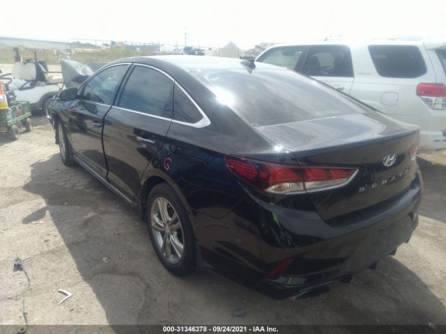 Photo 2 VIN: 5NPE34AF8KH775997 - HYUNDAI SONATA 