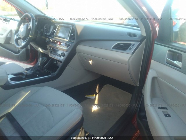 Photo 4 VIN: 5NPE34AF8KH784294 - HYUNDAI SONATA 