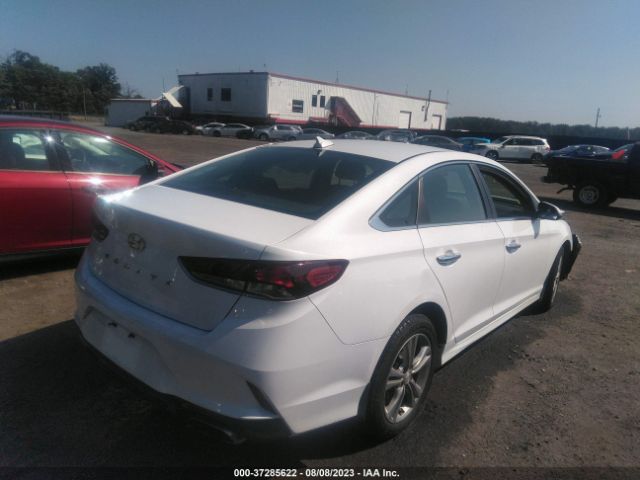 Photo 3 VIN: 5NPE34AF8KH790614 - HYUNDAI SONATA 