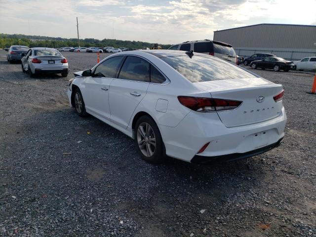 Photo 2 VIN: 5NPE34AF8KH796803 - HYUNDAI SONATA LIM 