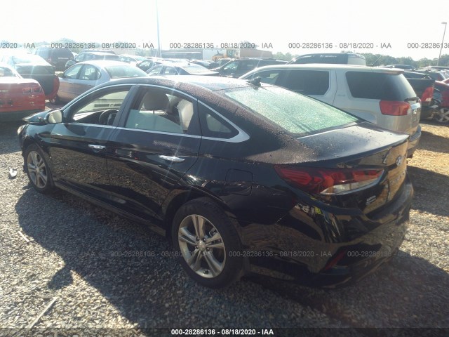 Photo 2 VIN: 5NPE34AF8KH798910 - HYUNDAI SONATA 