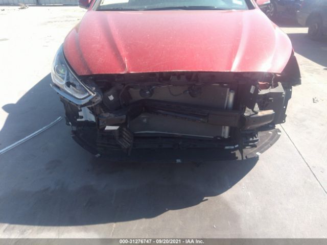 Photo 5 VIN: 5NPE34AF8KH821831 - HYUNDAI SONATA 