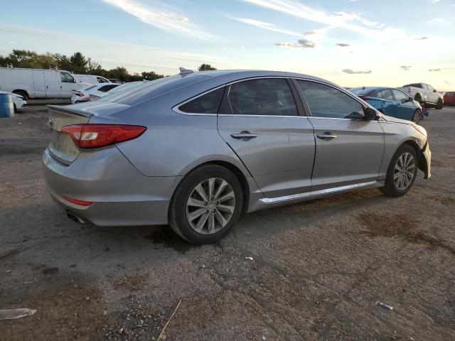 Photo 2 VIN: 5NPE34AF9FH028124 - HYUNDAI SONATA SPO 