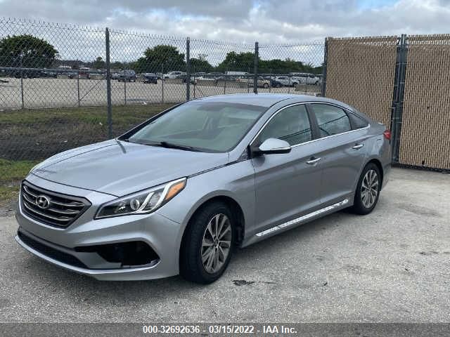 Photo 1 VIN: 5NPE34AF9FH103064 - HYUNDAI SONATA 