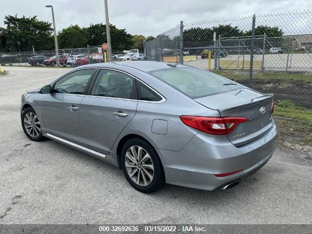 Photo 2 VIN: 5NPE34AF9FH103064 - HYUNDAI SONATA 