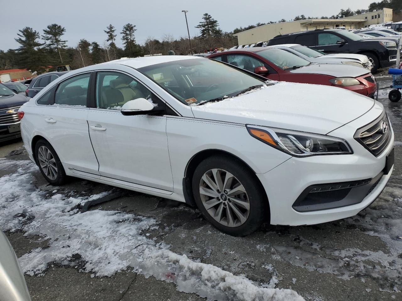 Photo 3 VIN: 5NPE34AF9FH122553 - HYUNDAI SONATA 