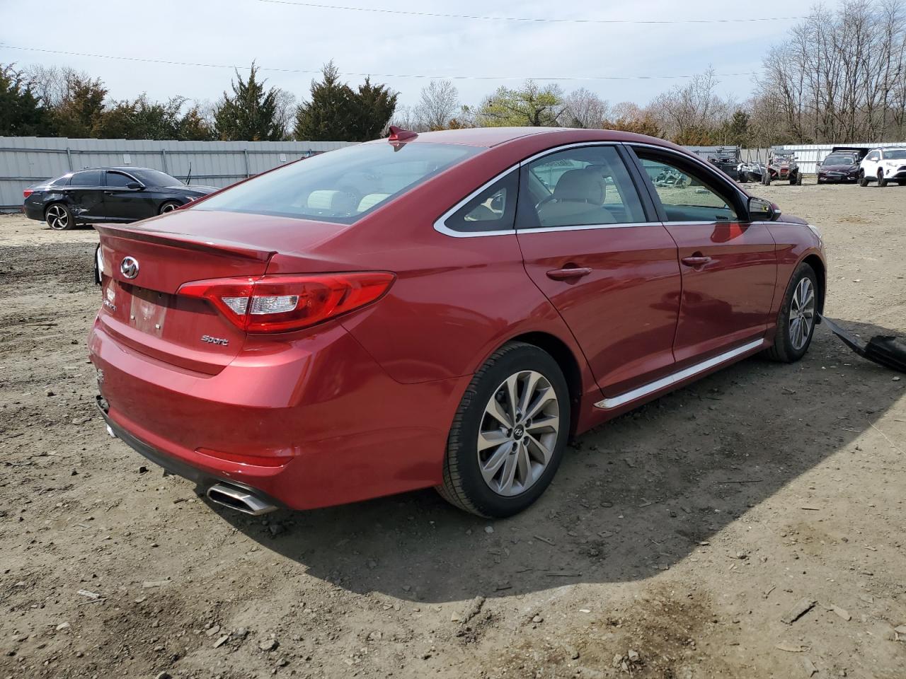 Photo 2 VIN: 5NPE34AF9FH122634 - HYUNDAI SONATA 