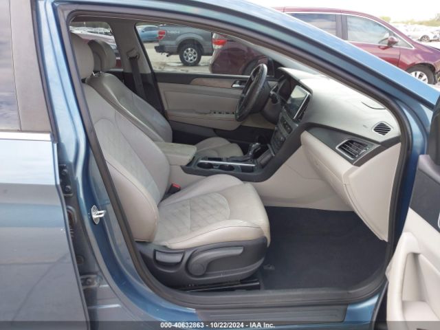 Photo 4 VIN: 5NPE34AF9FH127574 - HYUNDAI SONATA 