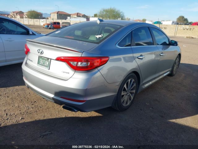 Photo 3 VIN: 5NPE34AF9FH180596 - HYUNDAI SONATA 