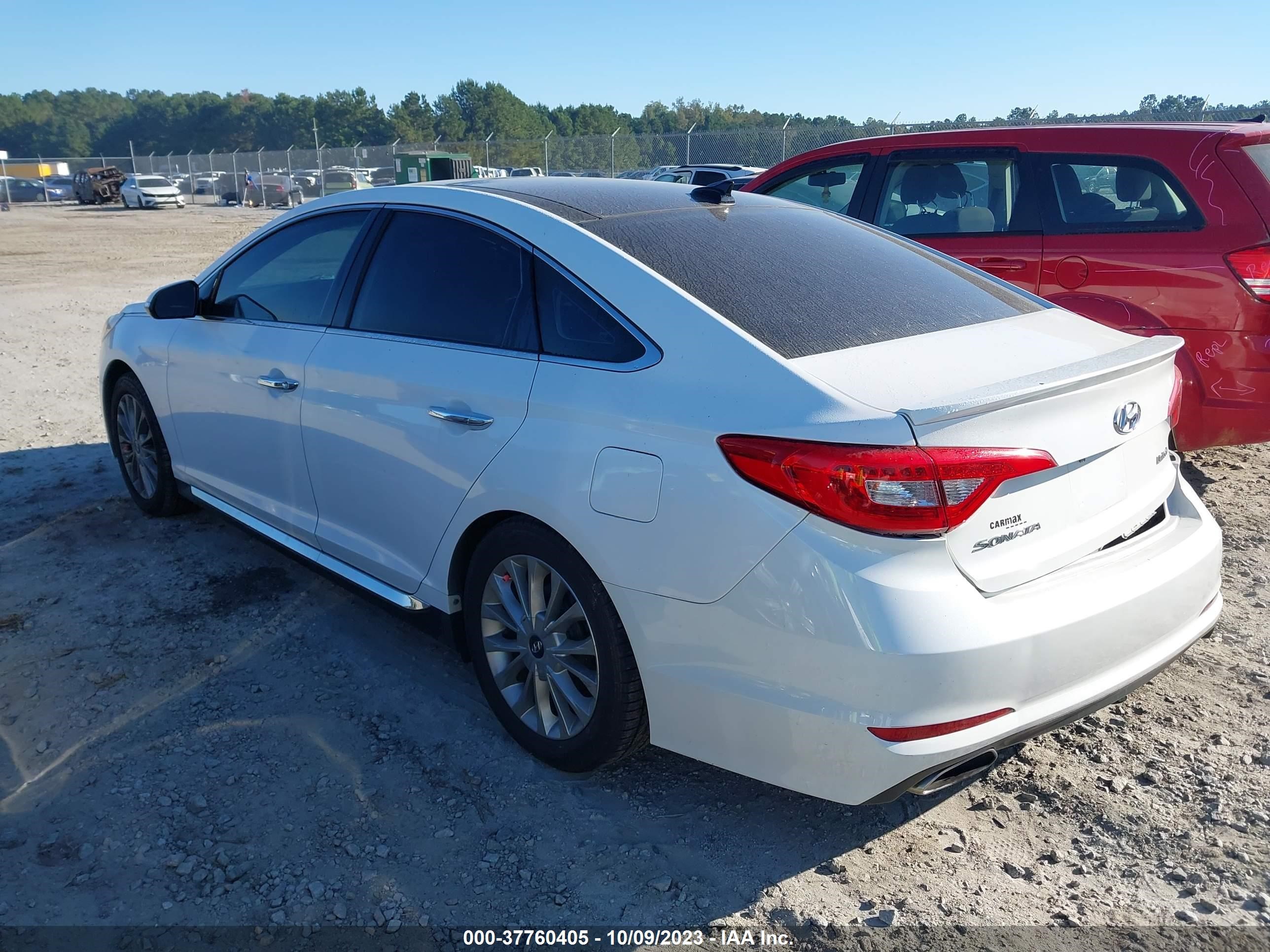 Photo 2 VIN: 5NPE34AF9FH239047 - HYUNDAI SONATA 