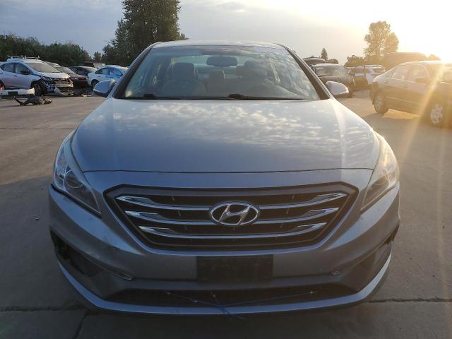 Photo 4 VIN: 5NPE34AF9GH265942 - HYUNDAI SONATA 