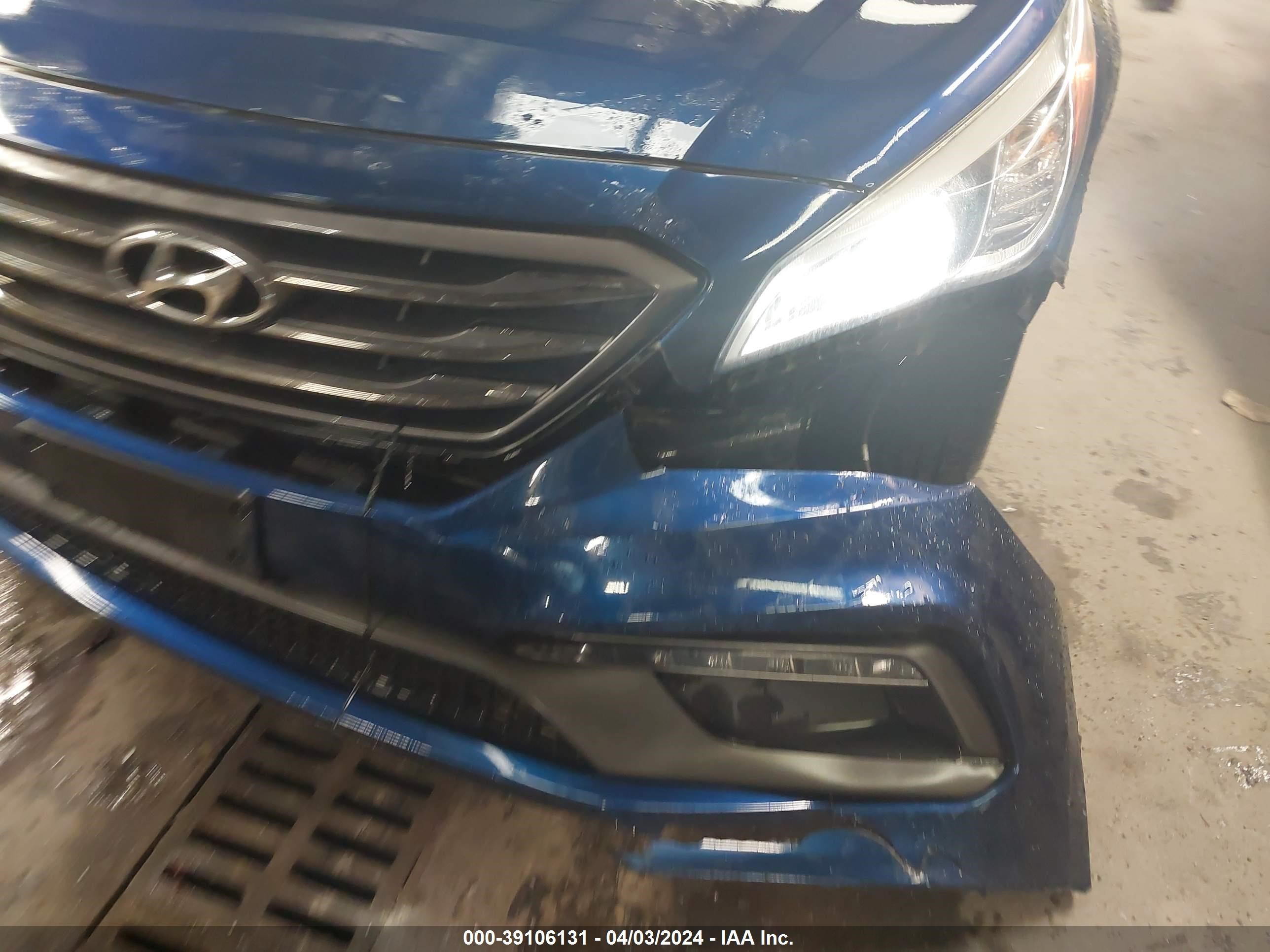 Photo 5 VIN: 5NPE34AF9GH343944 - HYUNDAI SONATA 