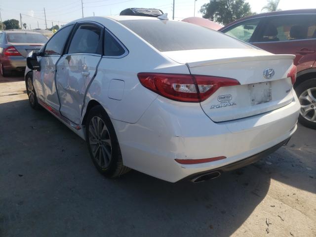 Photo 2 VIN: 5NPE34AF9GH362123 - HYUNDAI SONATA SPO 