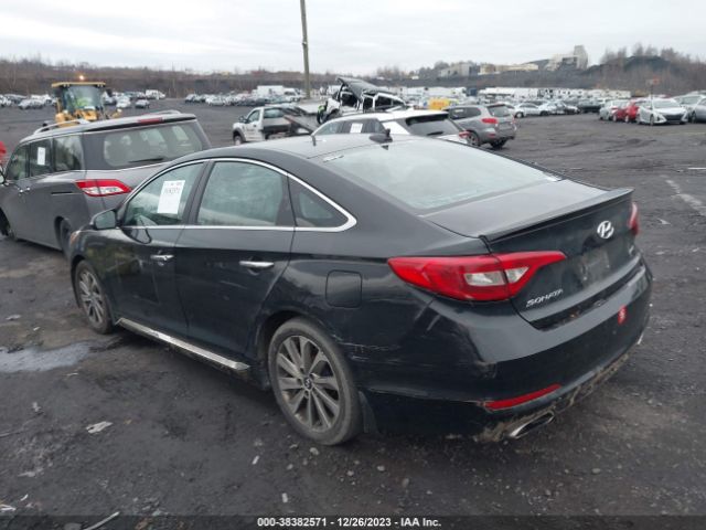 Photo 2 VIN: 5NPE34AF9GH366723 - HYUNDAI SONATA 