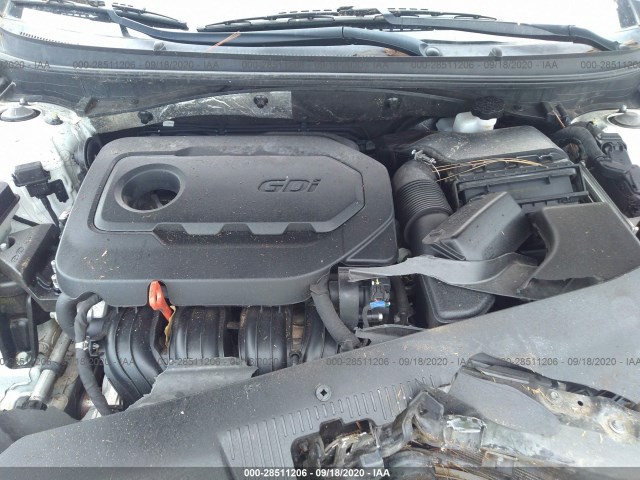 Photo 9 VIN: 5NPE34AF9GH390598 - HYUNDAI SONATA 