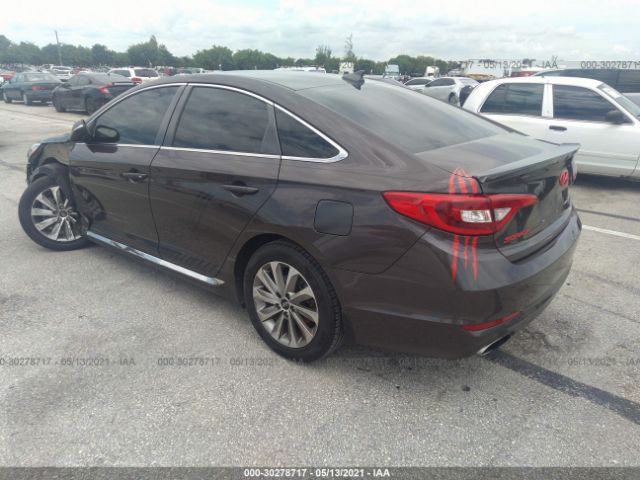 Photo 2 VIN: 5NPE34AF9HH470291 - HYUNDAI SONATA 