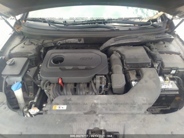 Photo 9 VIN: 5NPE34AF9HH470291 - HYUNDAI SONATA 