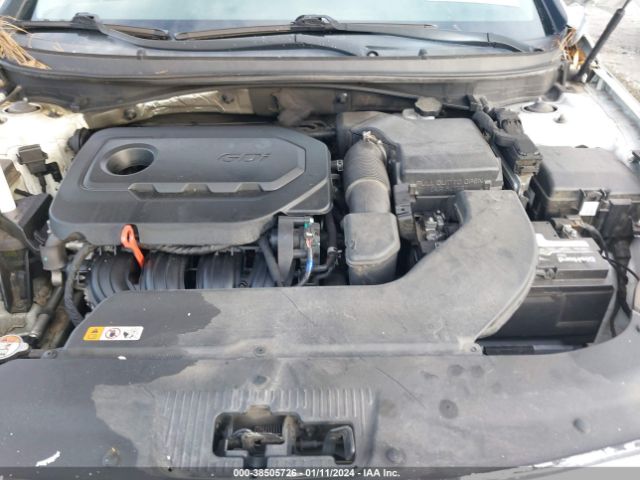 Photo 9 VIN: 5NPE34AF9HH475636 - HYUNDAI SONATA 