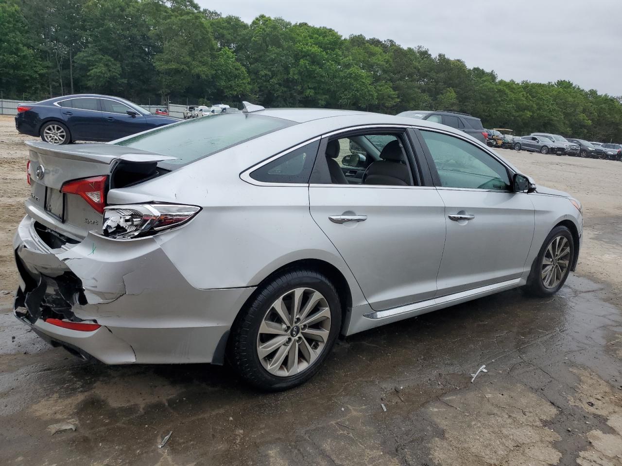 Photo 2 VIN: 5NPE34AF9HH490315 - HYUNDAI SONATA 